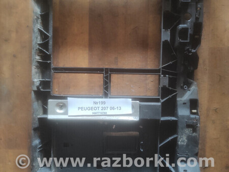 ФОТО Панель передня (телевізор) для Peugeot 207 Львів