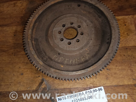 ФОТО Nissan primera р10 для Nissan Primera Львів