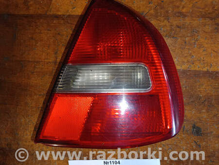 ФОТО Ліхтар задній для Mitsubishi Carisma Львів