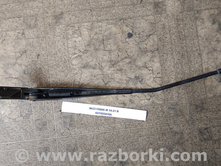 ФОТО Щіткотримач ( повідок склоочисника) для Skoda Fabia Львів