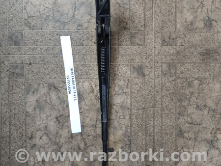 ФОТО Щіткотримач ( повідок склоочисника) для Skoda Fabia Львів