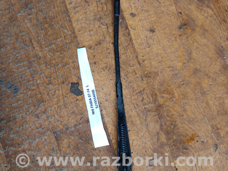 ФОТО Щіткотримач ( повідок склоочисника) для Skoda Fabia Львів