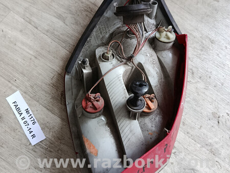 ФОТО Ліхтар задній для Skoda Fabia Львів