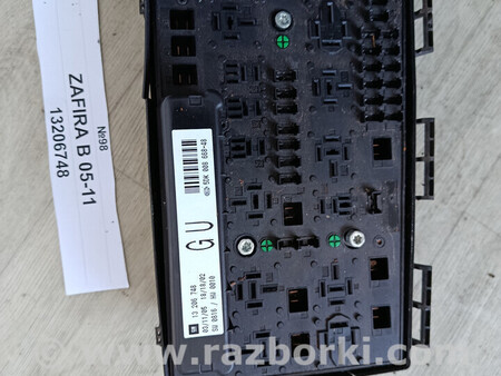 ФОТО Блок запобіжників для Opel Zafira Львів