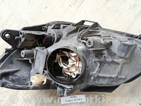ФОТО Фара для Skoda Fabia Львів