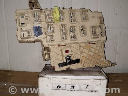 ФОТО Блок запобіжників для Volkswagen Golf (різні не сортовані) Львів