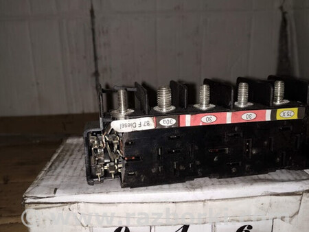 ФОТО Блок запобіжників для Volkswagen Golf (різні не сортовані) Львів