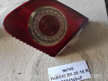 ФОТО Ліхтар задній для Volkswagen Passat (все года выпуска) Львів