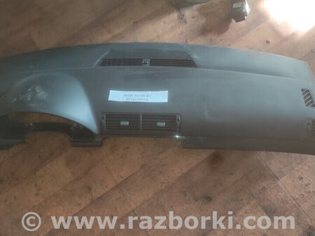 ФОТО Панель салона (торпеда) для Audi (Ауди) A4 (різне) Львів