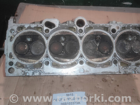 ФОТО Головка блока циліндрів для Volkswagen Golf (різні не сортовані) Львів