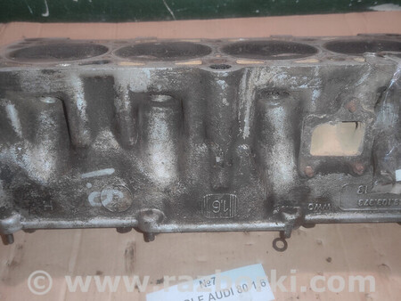 ФОТО Головка блока циліндрів для Volkswagen Golf (різні не сортовані) Львів