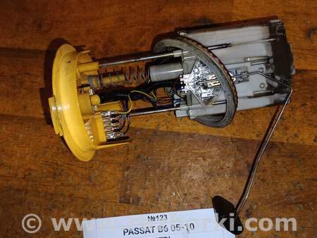 ФОТО Бензонасос (паливний насос в баку) для Volkswagen Passat (все года выпуска) Львів