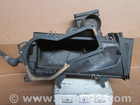 ФОТО Корпус повітряного фільтра для Audi (Ауди) 80 B3/B4 (86-95) Львів