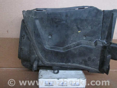 ФОТО Корпус повітряного фільтра для BMW 5-Series (все года выпуска) Львів