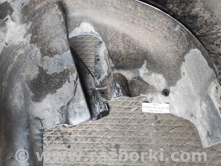 ФОТО Підкрилок для Volkswagen Passat (все года выпуска) Львів