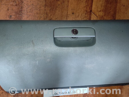 ФОТО Skoda Octavia 1997-2010 для Skoda Octavia A4 I 1U (96-11) Львів