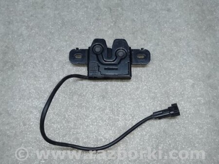 ФОТО Замок капоту для Volvo XC70 II P24 (07-16) Київ