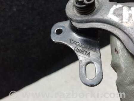 ФОТО Гак замка капота для Volvo XC70 II P24 (07-16) Київ