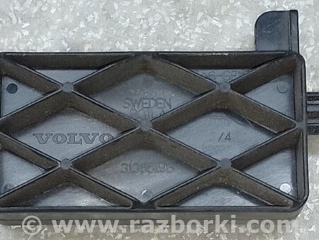 ФОТО Кріплення радіатора для Volvo XC70 II P24 (07-16) Київ