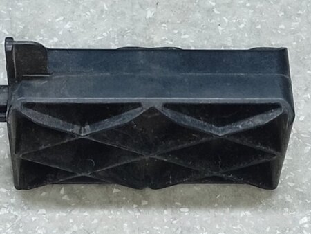 ФОТО Кріплення радіатора для Volvo XC70 II P24 (07-16) Київ