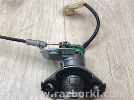 ФОТО Замок кришки багажника для Lexus HS250h ANF10 (09-13) Київ