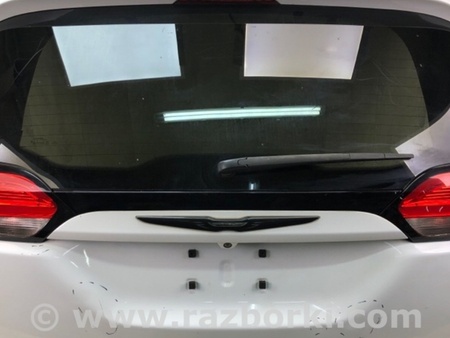ФОТО Кришка багажника для Chrysler Pacifica II RU (16-21) Київ
