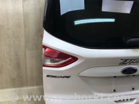 ФОТО Кришка багажника для Ford Escape 3 (01.2012-12.2018) Київ