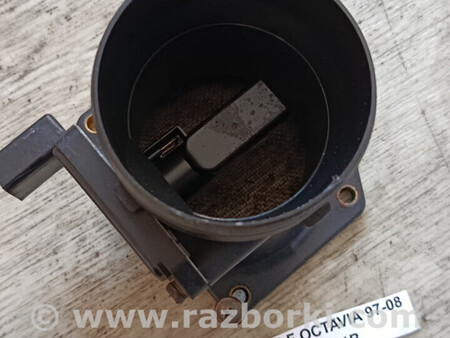 ФОТО Датчик потоку (витрати повітрявитратомір MAF) для Volkswagen Golf (різні не сортовані) Львів