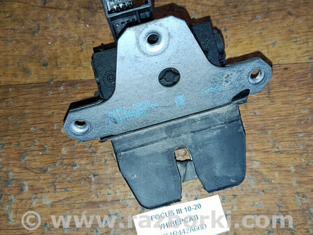 ФОТО Ford Focus III 2011-2014 для Ford Focus 3 (01.2010 - 03.2018) Львів