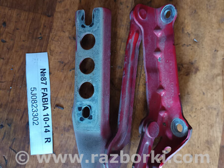 ФОТО Завіси капота (петлі) для Skoda Roomster Львів