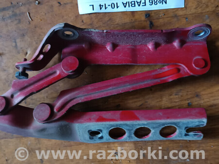 ФОТО Завіси капота (петлі) для Skoda Roomster Львів