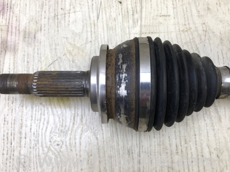 ФОТО Привід передній для Toyota Prius IV XW50 (15-22) Київ