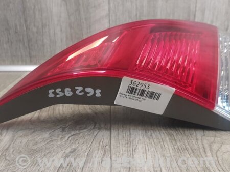 ФОТО Ліхтар внутрішній для Toyota Venza Київ