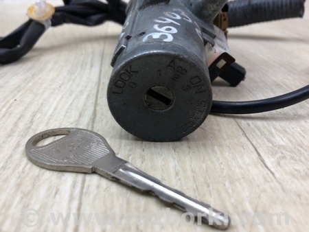 ФОТО Замок запалювання для Nissan Versa B17 Київ