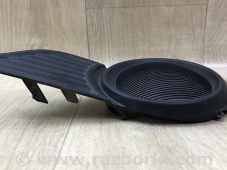 ФОТО Заглушка протитуманних фар для Toyota Sienna (11-16) Київ