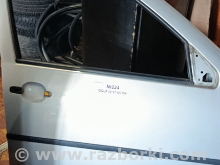 ФОТО Двері передні праві для Volkswagen Golf (різні не сортовані) Львів