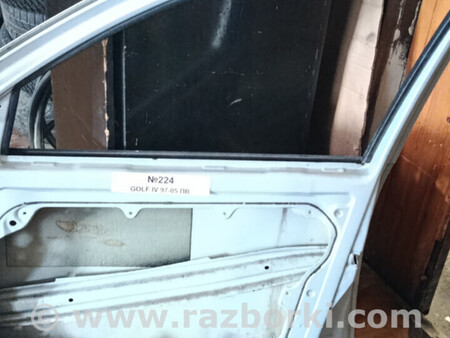 ФОТО Двері передні праві для Volkswagen Golf (різні не сортовані) Львів