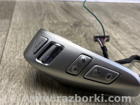 ФОТО Кнопки руля для Nissan Versa B17 Київ