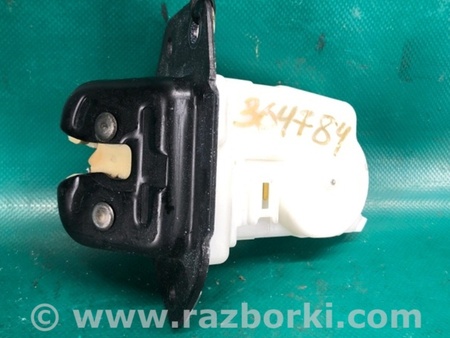 ФОТО Замок кришки багажника для Nissan Rogue (08-14) Київ