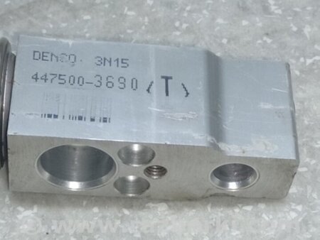 ФОТО Клапан кондиціонера для Toyota Prius III XW30 (09-15) Київ