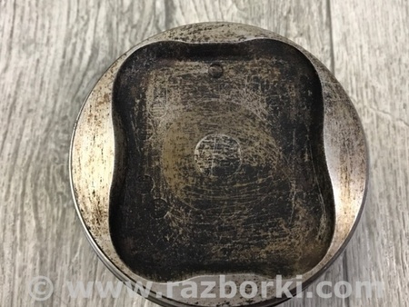 ФОТО Поршень для Toyota Land Cruiser Prado J120 (02-09) Київ