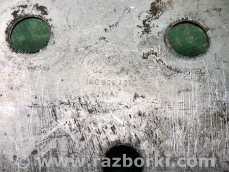 ФОТО Кронштейн для Volkswagen Jetta USA (10-17) Київ