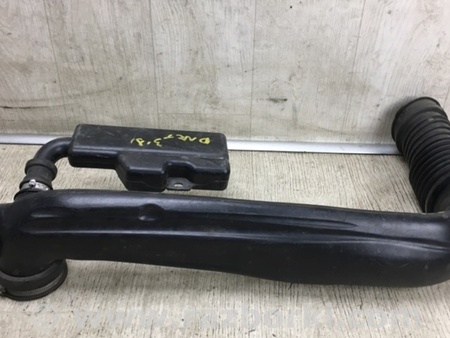 ФОТО Патрубок повітряного фільтра для Dodge Dart (12-16) Київ