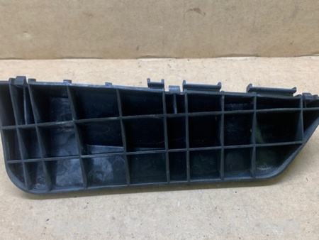 ФОТО Кронштейн заднього бампера для Suzuki Kizashi (2009-2014) Київ