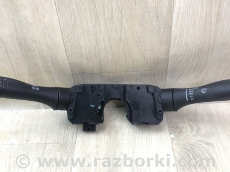 ФОТО Підрульовий перемикач для Nissan Versa B17 Київ