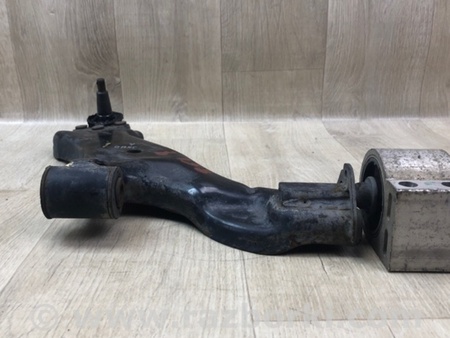 ФОТО Важіль передньої підвіски нижній для Chevrolet Equinox II (09-17) Київ