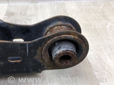 ФОТО Важіль задньої підвіски нижній поперечний для Toyota Prius IV XW50 (15-22) Київ