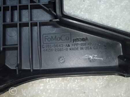 ФОТО Кришка корпусу повітряного фільтра для Ford Escape 3 (01.2012-12.2018) Київ