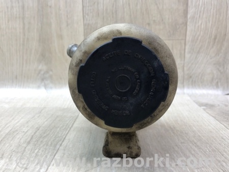 ФОТО Бачок гідропідсилювача керма для Nissan Titan (04-16) Київ