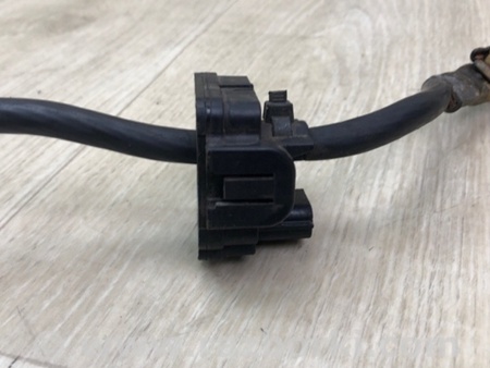 ФОТО Клема акумулятора для Nissan Titan (04-16) Київ